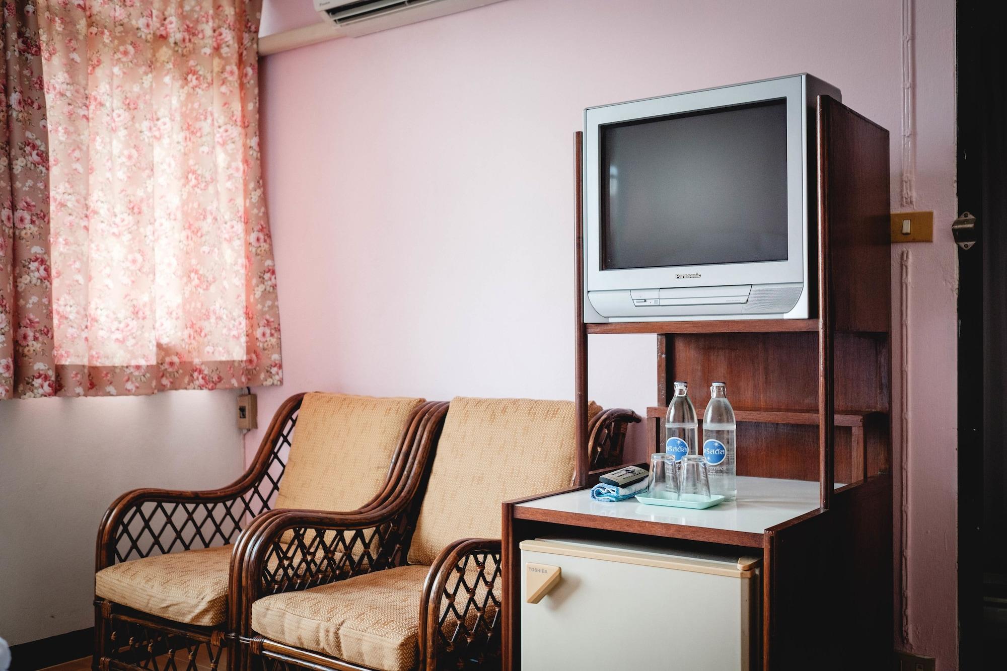 Ruamchitt Travelodge バンコク都 エクステリア 写真