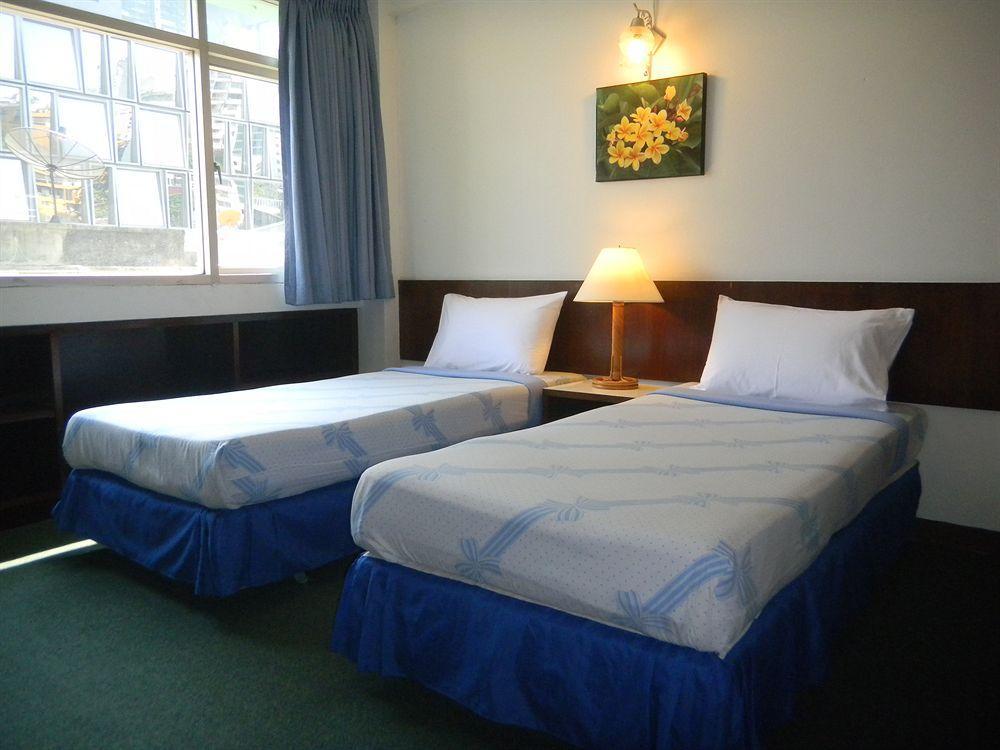 Ruamchitt Travelodge バンコク都 エクステリア 写真