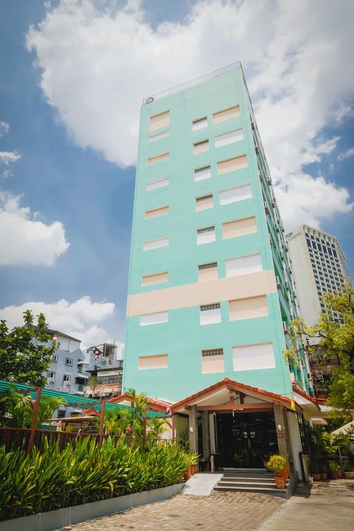 Ruamchitt Travelodge バンコク都 エクステリア 写真